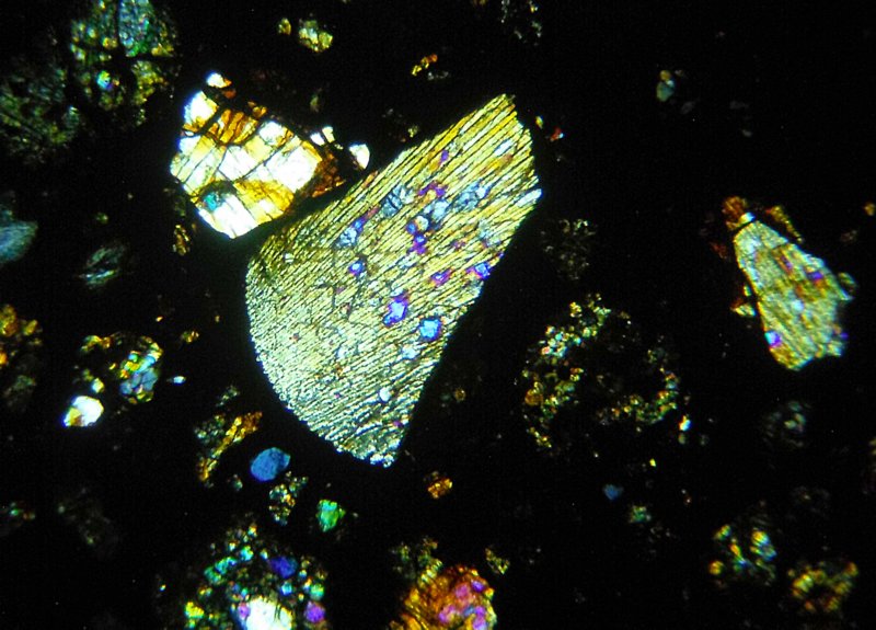 nwa5684b.jpg